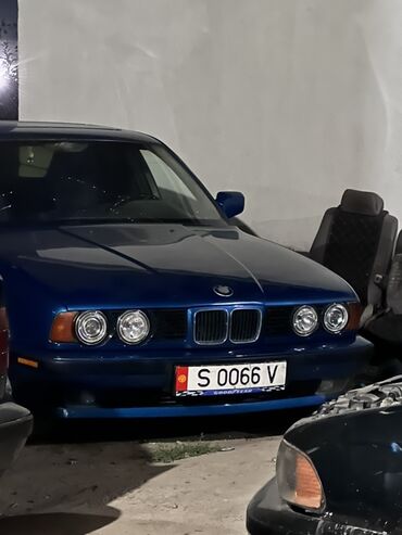 BMW: BMW 5 series: 1991 г., 2.5 л, Механика, Бензин, Седан