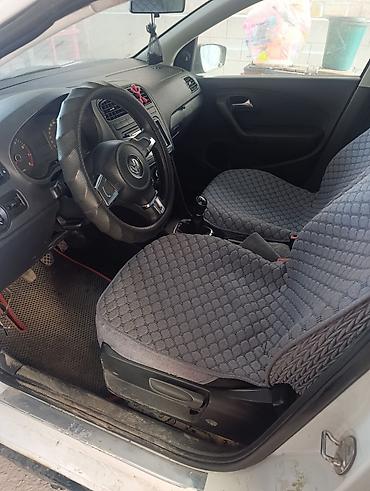 Volkswagen: Volkswagen Polo: 2014 г., Механика, Седан — 11