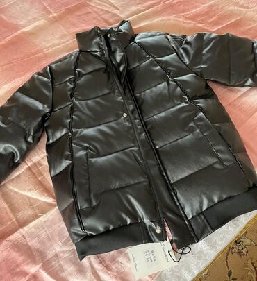 размер полутороспального пододеяльника: Куртка цвет - Черный