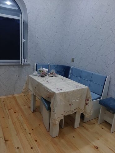 Həyət evləri və villaların satışı: Satılır: həyət evi - Ümumi görünüş: Hündür daş hasarla əhatələnmiş — 9