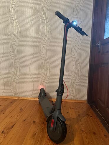 scooter elektrikli: Электросамокат 12", 351 - 500 Вт, 26 - 35 км/ч