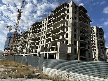 этажи: Продажа магазинов В жилом доме, 1100 м², ПСО (под самоотделку), Утеплен, 1 этаж — 2