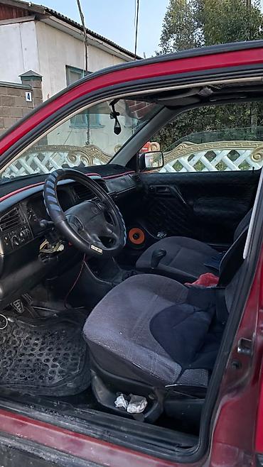 фольксваген венто капот: Volkswagen Vento: 1994 г., Механика, Седан — 1