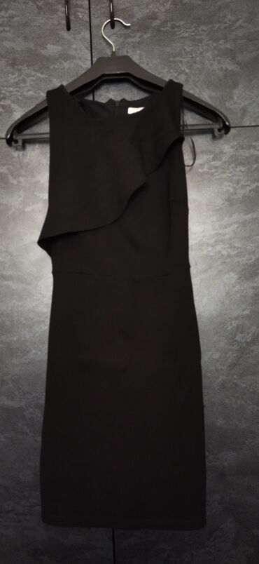 haljina sa resama zara: Zara XS (EU 34), bоја - Crna, Večernji, maturski, Na bretele