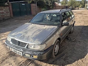 Volkswagen Passat Variant: 1994 г., Универсал