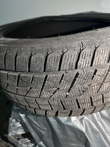 195 70 с: Зимняя шина 225/40 R18 - Тип: зимняя, ненашипованная (фрикционная) - — 1