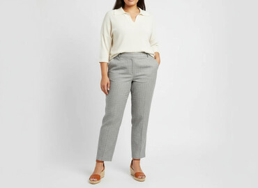 plisowane szerokie spodnie: Marks & Spencer, Material trousers for women, size XL
