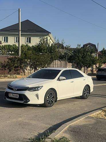 corolla 2004: Toyota Camry: 2017 г., 2.5 л, Автомат, Бензин, Седан — 2