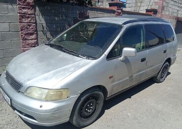 авто в аренду: Honda Odyssey: 1996 г., 2.2 л, Автомат, Бензин, Вэн/Минивэн