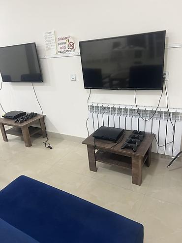 koşk satılır: PlayStation klub aksesuarları - Hər postda divara quraşdırılmış — 4