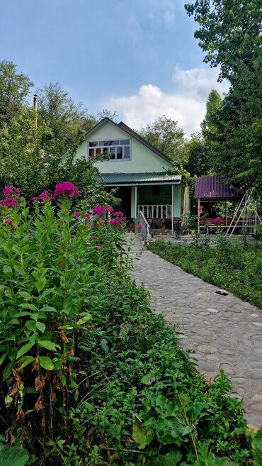 учуз евлер: 90 м², 2 комнаты, Электричество, Водопровод, Канализация
