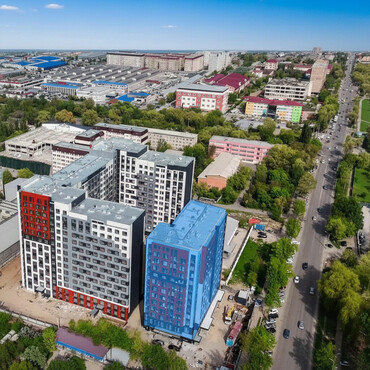 Офисы: Продаю Офис 131 м², С ремонтом, Без мебели, Многоэтажное здание, 1 этаж — 1