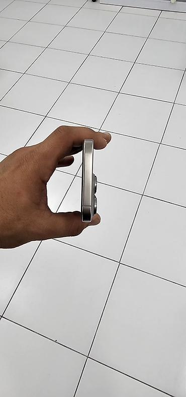 iphone apple 6s: IPhone 16 Pro, 128 GB, Gümüşü, Simsiz şarj, Face ID, Sənədlərlə — 4