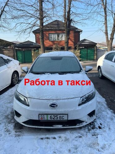 авто на сутку: Сдаю в аренду: Легковое авто, Под такси