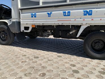 Hyundai: Hyundai Porter: 2002 г., 2.5 л, Механика, Дизель — 8