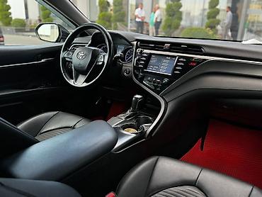p 12: Toyota Camry: 2018 г., 2.5 л, Автомат, Бензин, Седан — 9
