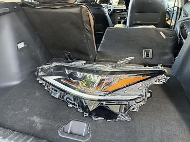 Бампер и комплектующие: Бампер Toyota — 11