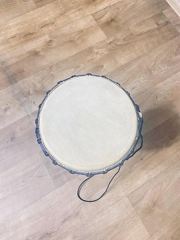 Барабаны: Африканский барабан дjembe (джембе) Привезенные из Индии. - Корпус — 4