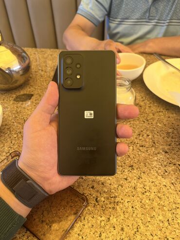 мощный телефон: Samsung Galaxy A53, Б/у, 128 ГБ, цвет - Черный, 2 SIM