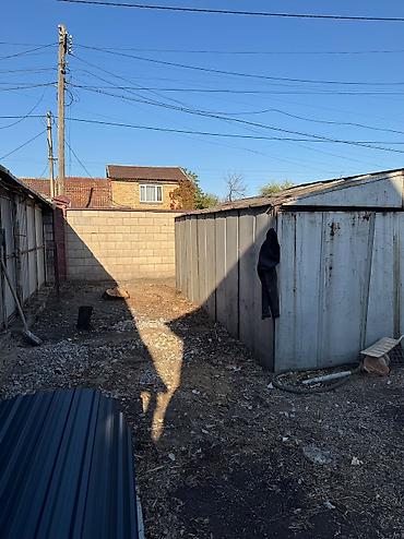 гараж металлический: 24 м², Металлический — 4