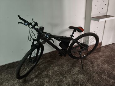 вело: İşlənmiş Şəhər velosipedi 28", sürətlərin sayı: 7, Ünvandan götürmə, Ödənişli çatdırılma