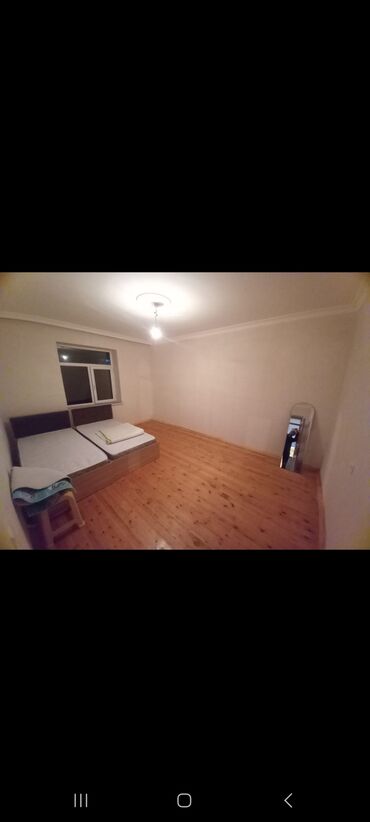 Uzunmüddətli kirayə evlər: 30 kv. m, 3 otaqlı -da lalafo.az — 8 Uzunmüddətli kirayə evlər: 30 kv. m, 3 otaqlı — 8