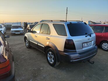 Kia: Kia Sorento: 2005 г., 2.5 л, Механика, Дизель, Внедорожник