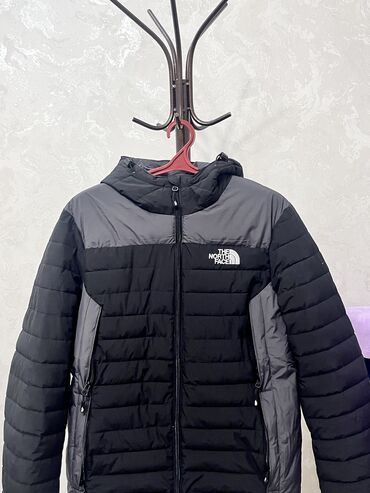 Куртки: Мужская куртка, XL (EU 42), The North Face, Новый, цвет - Черный, Самовывоз, Платная доставка