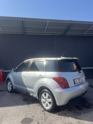 р17 мерс: Toyota ist: 2003 г., 1.5 л, Автомат, Бензин, Хетчбек