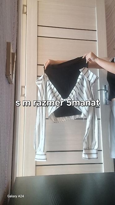 Qadın geyimləri satılır qiymət üzərində qeyd olunub razmer xs s m l lalafo.az -da Qadın geyimləri satılır qiymət üzərində qeyd olunub razmer xs s m l