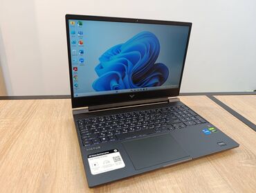 HP: HP 15.6 ", Intel Core i5, 512 GB