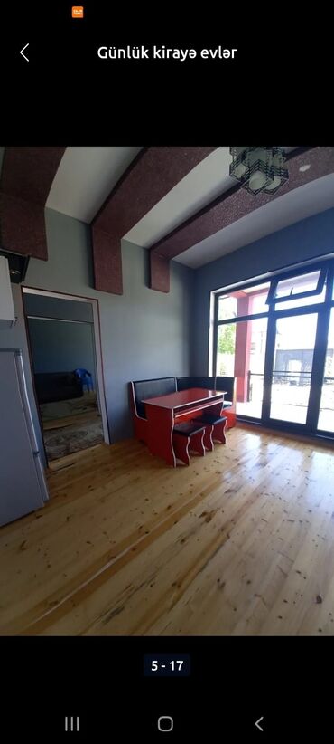 Günlük kirayə evlər: 200 kv. m, 5 otaqlı, İnternet — 6