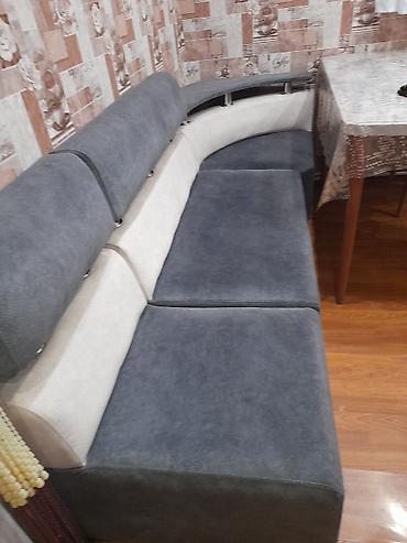 metbex ustolu: Mətbəx dəsti – künc divan, masa və 2 stul - Künc divan: L formalı, 3 — 2
