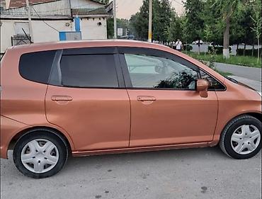 camry 2020: Honda Fit: 2005 г., 1.3 л, Автомат, Бензин, Хэтчбэк — 3
