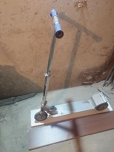 Санки и тюбинги: Продаю детский санки советские (2000сом) Детскую машинку — 8