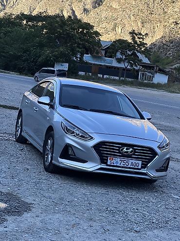 Hyundai Sonata: 2017 г., 2 л, Вариатор, Бензин, Седан