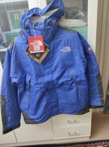 Куртки: Туристические куртки с капюшоном — ассортимент моделей для треккинга и — 7