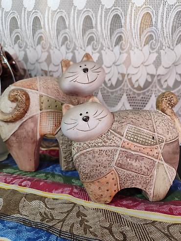 Продаю сувениры. Котики-2шт
