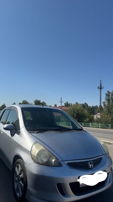 фит ист: Honda Fit: 2002 г., 1.3 л, Автомат, Бензин