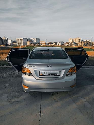 Hyundai: Hyundai Solaris: 2011 г., 1.6 л, Автомат, Бензин, Седан — 9