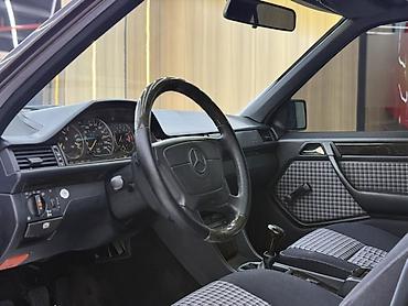 Продажа авто: Mercedes-Benz W124: 1992 г., 2.2 л, Механика, Бензин, Седан — 7