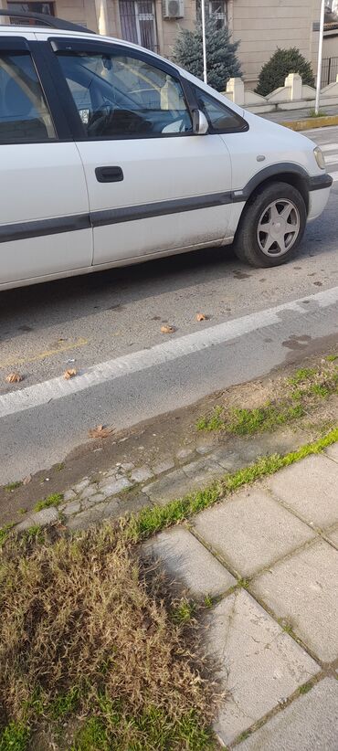 Opel: Opel Zafira: 2.2 l | 2001 il 48300 km Van/Minivan -da lalafo.az — 3 Opel: Opel Zafira: 2.2 l | 2001 il 48300 km Van/Minivan — 3