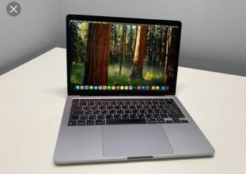 макбук 2010: Ультрабук, Apple, 8 ГБ ОЗУ, Intel Core i5, 16 ", Б/у, Для работы, учебы, память SSD