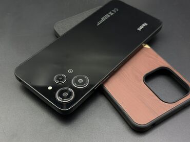 батарея на телефон: Redmi, Redmi 12 5G, Б/у, 128 ГБ, цвет - Черный, 2 SIM