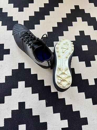 kopacke cene: Kipsta kopačke za fudbal, malo korišćene, broj 42 - Model: Kipsta — 6