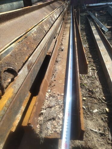 Металлопрокат: круглые трубы: Продаю б/у СССР трубы длина от 2 метра до 7 метров цена 55 сом за 1 кг — 6