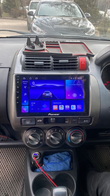 дишовый машины: Новый, Нестандартный, 9 ", Android (встроенная ОС), Android Auto, Apple Carplay, 2 ГБ ОЗУ, 32 Гб ПЗУ