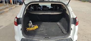 Продажа авто: Ford Focus: 2014 г., 1.6 л, Механика, Бензин, Универсал — 6