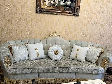 salon divanları: İşlənmiş, Klassik divan, Divan, Bazasız, Açılmayan — 1
