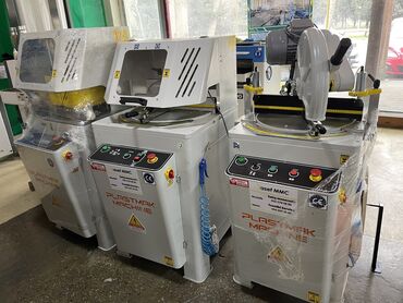 qaynaq makinası: Plastik dezgahları Altdan çıxma dezgah Üstden enme kesim Sıfır köşe